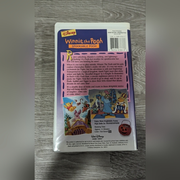 Winnie the Pooh (Spookable Pooh) VHS Movie - Picture 2 of 2